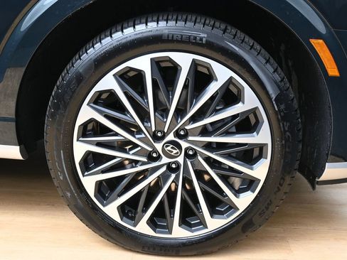Used 2026 Hyundai Palisade Calligraphy FWD image 15