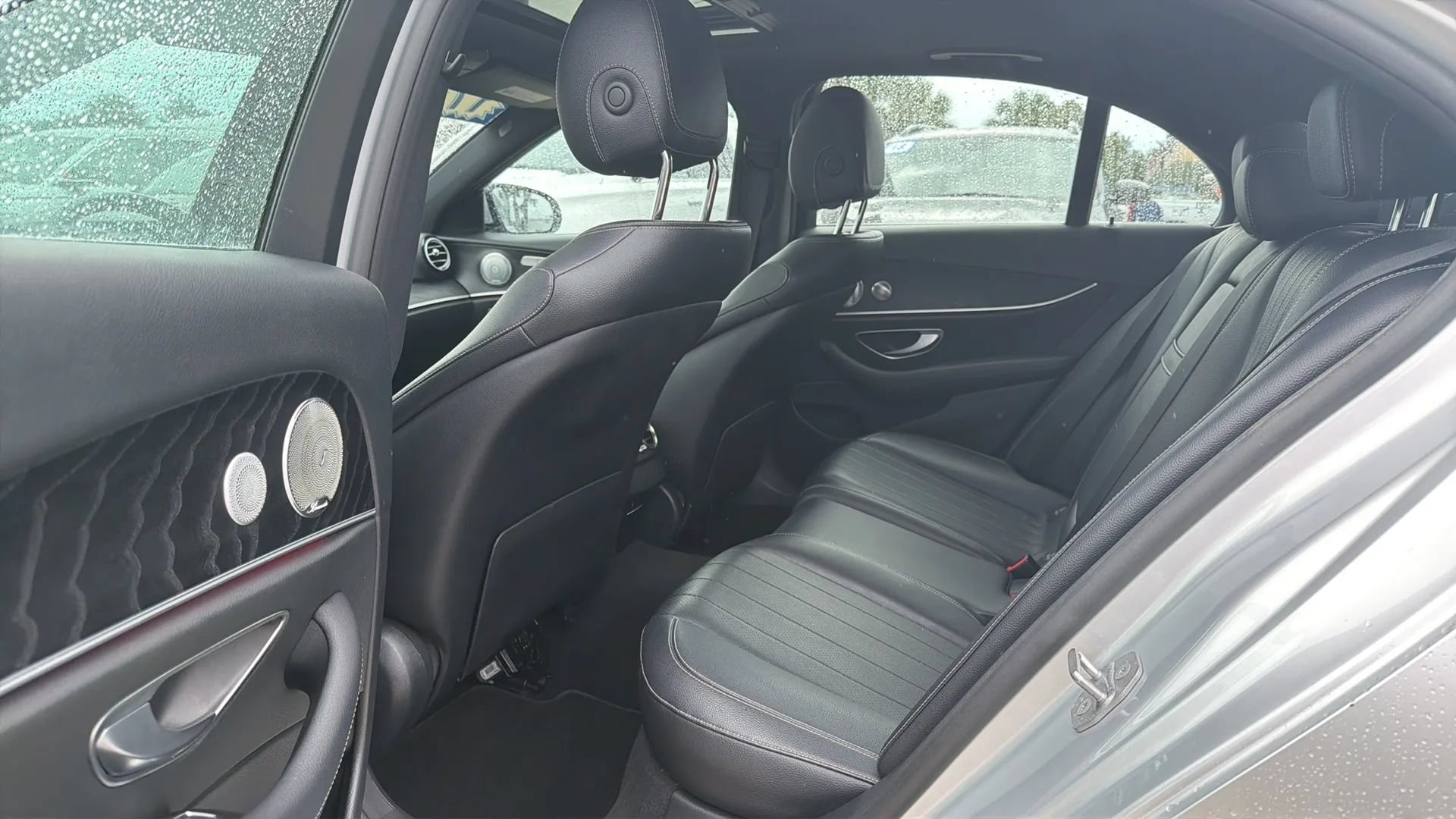 Used 2017 Mercedes-Benz E 300 image 23