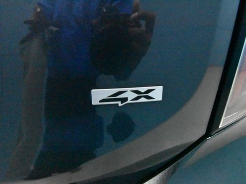 Used 2023 Kia Telluride EX w/ EX Captain's Chair Package image 45