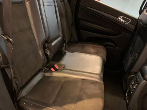 Used 2022 Jeep Grand Cherokee Laredo X AWD/4WD image 49