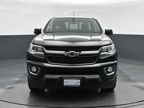 Used 2020 Chevrolet Colorado Z71 w/ Z71 Midnight Edition image 2