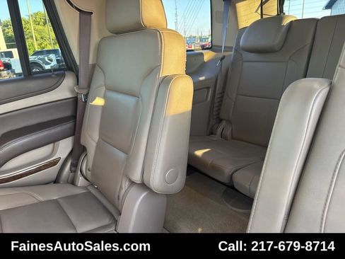 Used 2019 Chevrolet Tahoe LT image 41