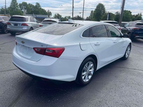 Used 2023 Chevrolet Malibu LT FWD image 4