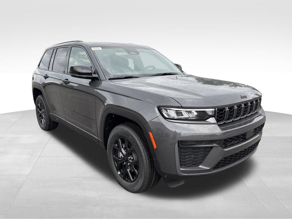 New 2026 Jeep Grand Cherokee Altitude AWD/4WD image 3