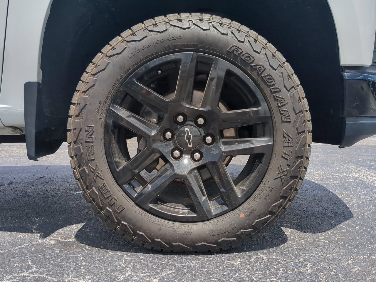 Used 2020 Chevrolet Silverado 1500 LT Trail Boss AWD/4WD image 11