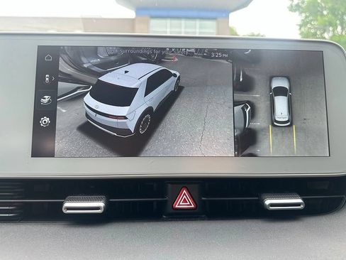 Used 2024 Hyundai Ioniq 5 Limited RWD image 17