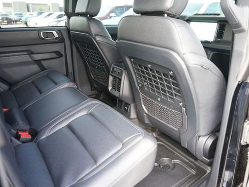 Used 2026 Ford Bronco Badlands AWD/4WD image 14