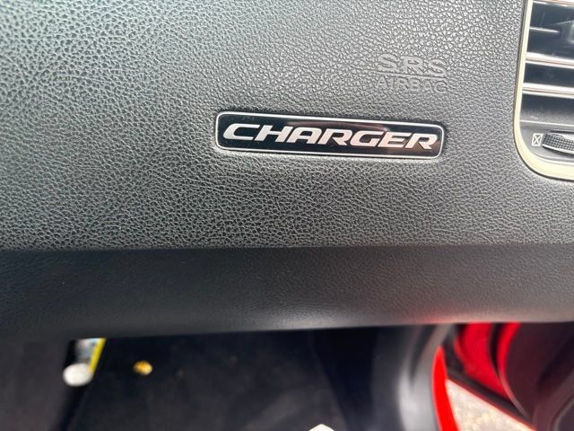Used 2017 Dodge Charger SE RWD image 24