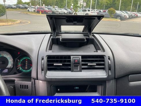 Used 2010 Ford Fusion Sport FWD image 32