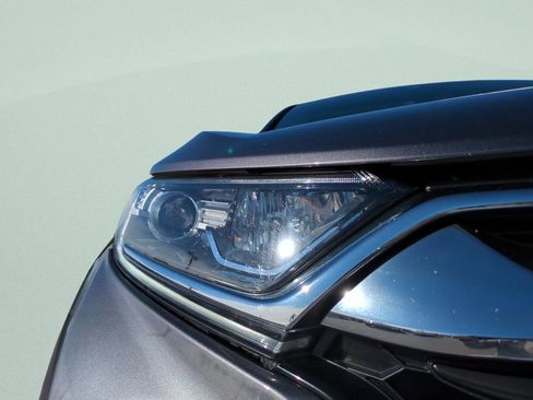 Used 2018 Honda CR-V EX image 9