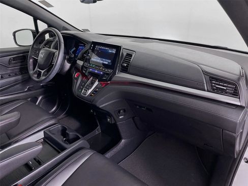 Used 2024 Honda Odyssey Sport image 33