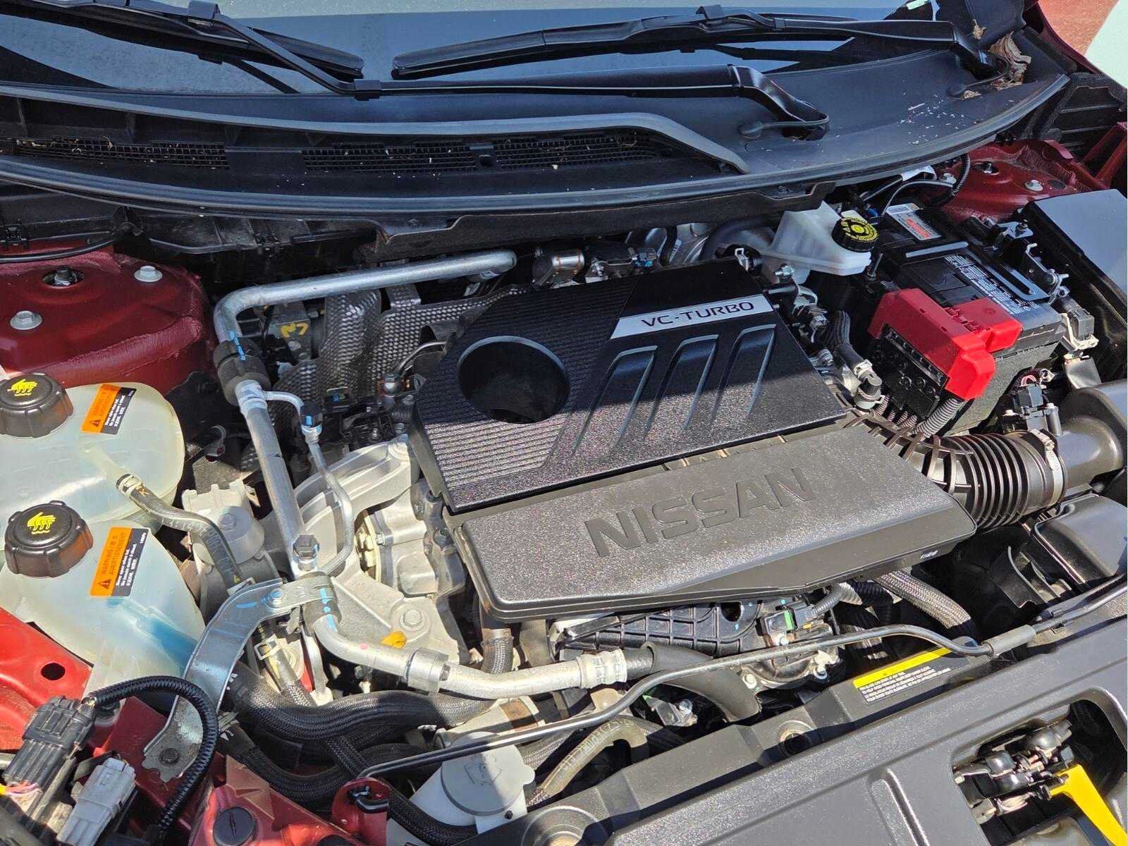 Used 2025 Nissan Rogue SV AWD/4WD image 21