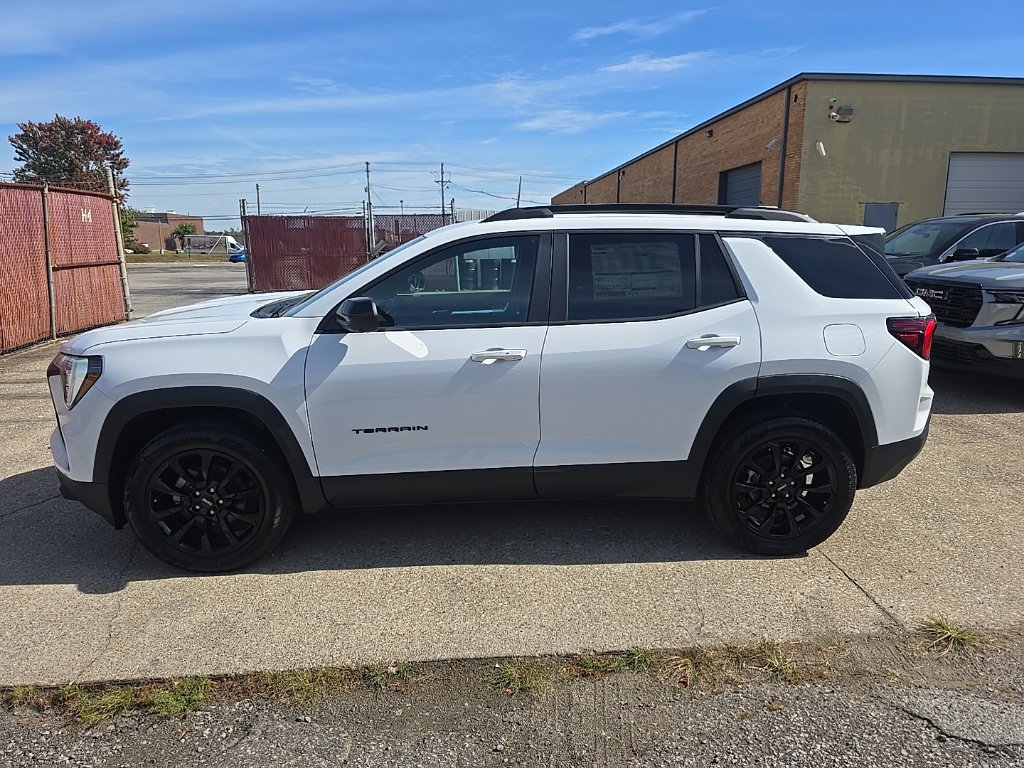 New 2027 GMC Terrain Elevation w/ Elevation Premium Package AWD/4WD image 4