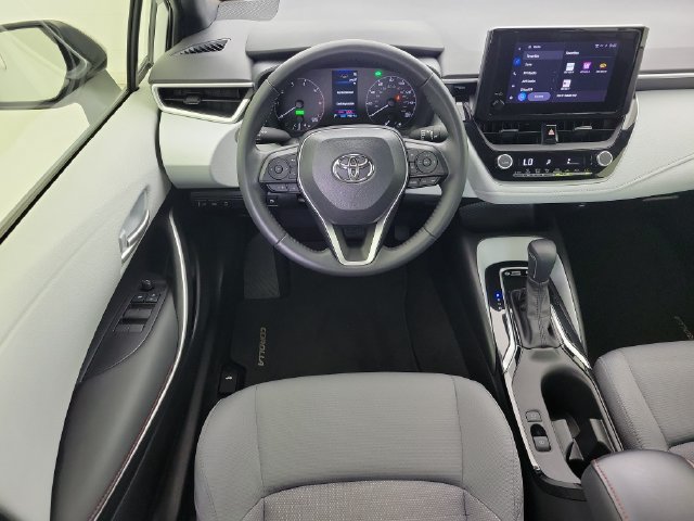 Used 2024 Toyota Corolla SE FWD image 17
