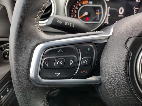 Used 2023 Jeep Wrangler Sahara image 24