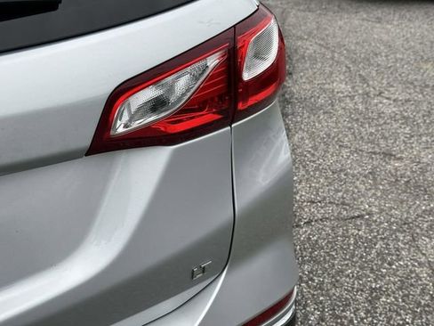 Used 2020 Chevrolet Equinox LT w/ Sport Edition FWD image 30