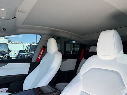 Used 2026 Tesla Model Y AWD image 12