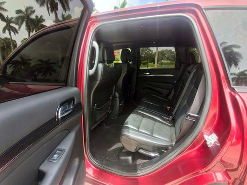 Used 2020 Jeep Grand Cherokee High Altitude AWD/4WD image 11