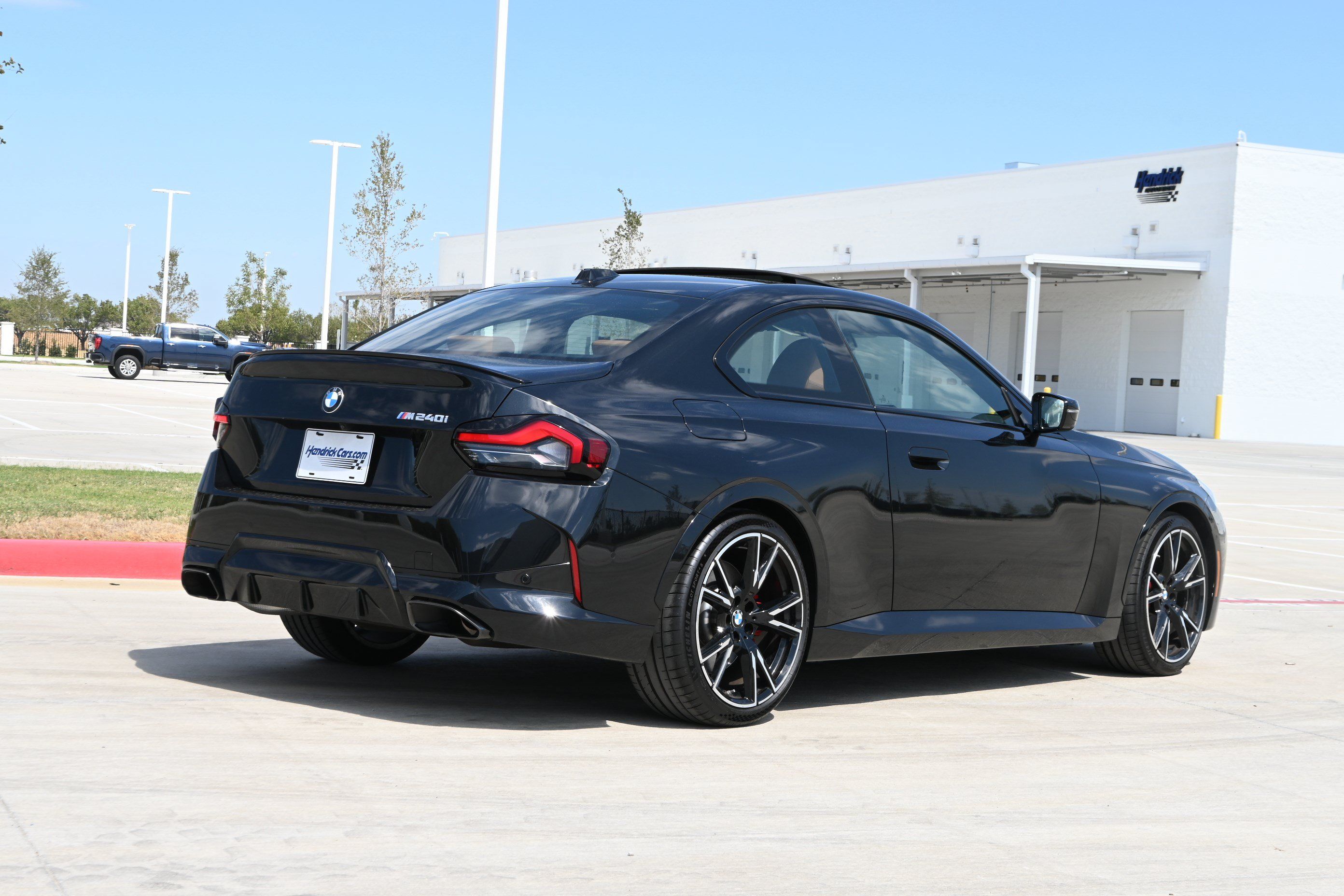 Used 2026 BMW M240i Coupe w/ Premium Package RWD image 9
