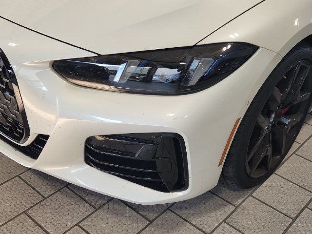 Used 2026 BMW 430i Coupe w/ M Sport Package RWD image 8