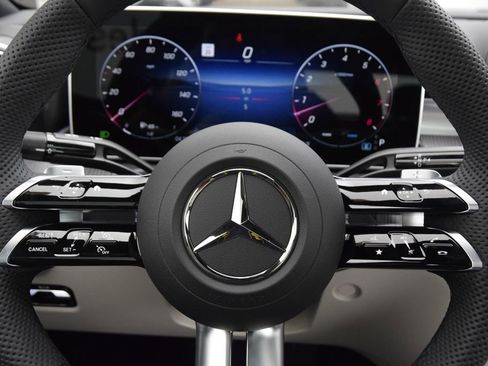 New 2026 Mercedes-Benz CLE 450 4MATIC Coupe image 22