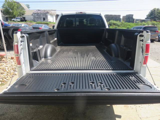 Used 2011 Ford F150 XL w/ Trailer Tow Pkg RWD image 8