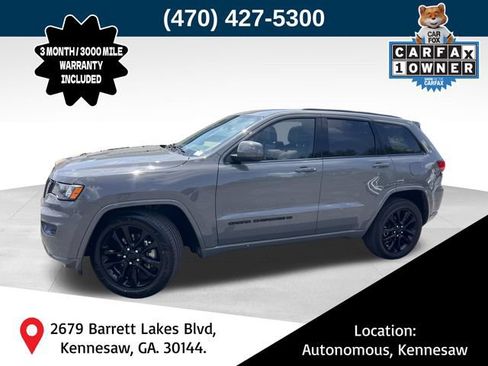 Used 2022 Jeep Grand Cherokee Laredo X RWD image 1