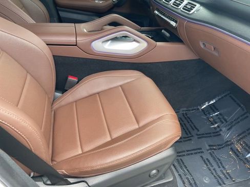 Used 2024 Mercedes-Benz GLE 350 4MATIC image 28