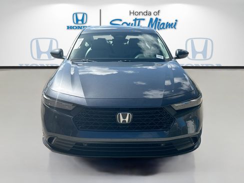 New 2025 Honda Accord EX-L image 2