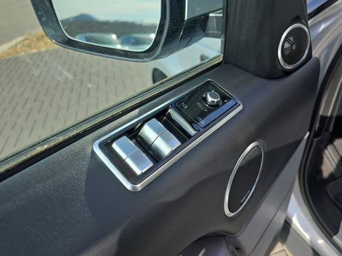 Used 2019 Land Rover Range Rover Sport HSE image 20