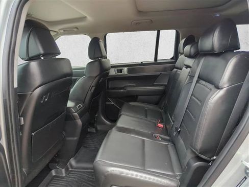 Used 2024 Hyundai Santa Fe Limited FWD image 19