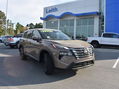 Used 2024 Nissan Rogue SV