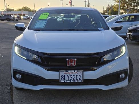 Used 2019 Honda Civic Sport image 2