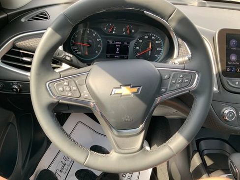 Used 2023 Chevrolet Malibu RS FWD image 21