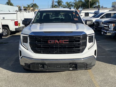Used 2024 GMC Sierra 1500 Pro w/ Trailering Package image 3