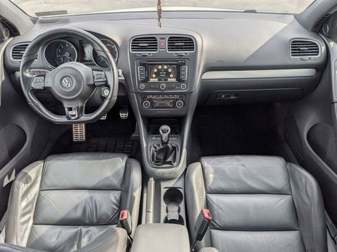 Used 2013 Volkswagen Golf 4-Door image 11