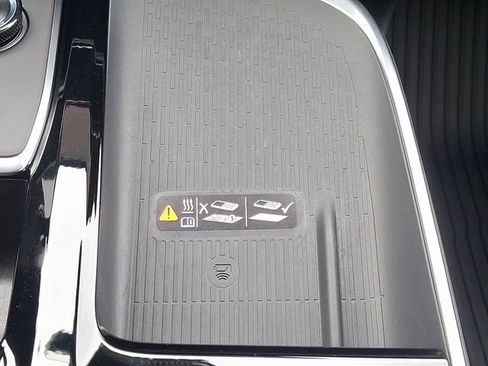 Used 2026 Buick Enclave Preferred w/ Power Package image 24