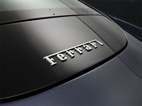 Used 2023 Ferrari Roma image 17