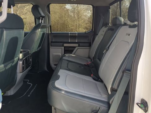 Certified 2022 Ford F250 Limited w/ FX4 Off-Road Package image 11