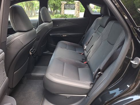 New 2026 Lexus RX 450h AWD image 7
