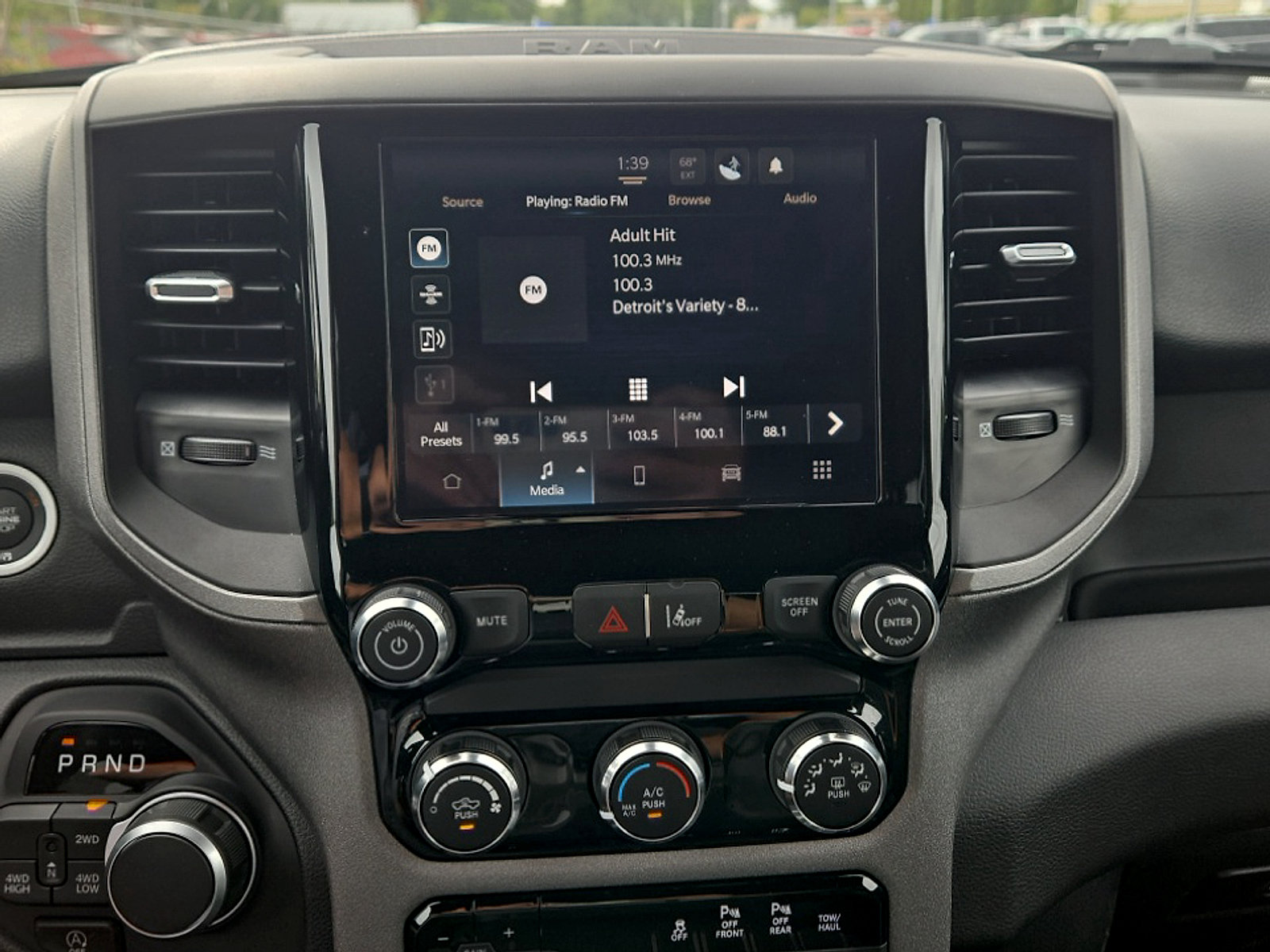 Used 2025 RAM 1500 Tradesman w/ Night Edition AWD/4WD image 16
