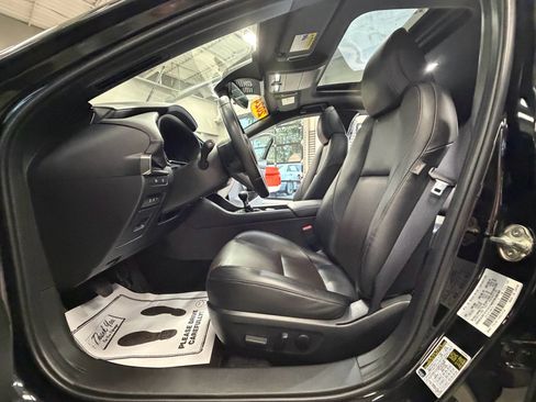 Used 2024 MAZDA MAZDA3 s FWD image 56