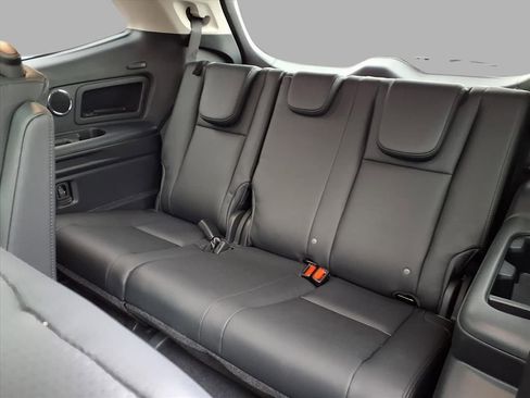 Certified 2025 Subaru Ascent Bronze Edition image 23