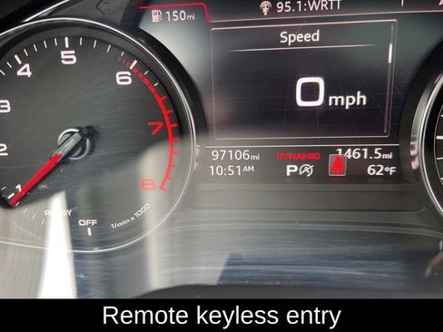 Used 2019 Audi Q5 2.0T Premium w/ Convenience Package image 11