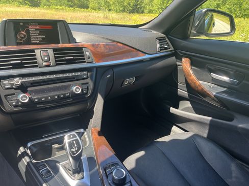 Used 2015 BMW 428i Convertible image 19