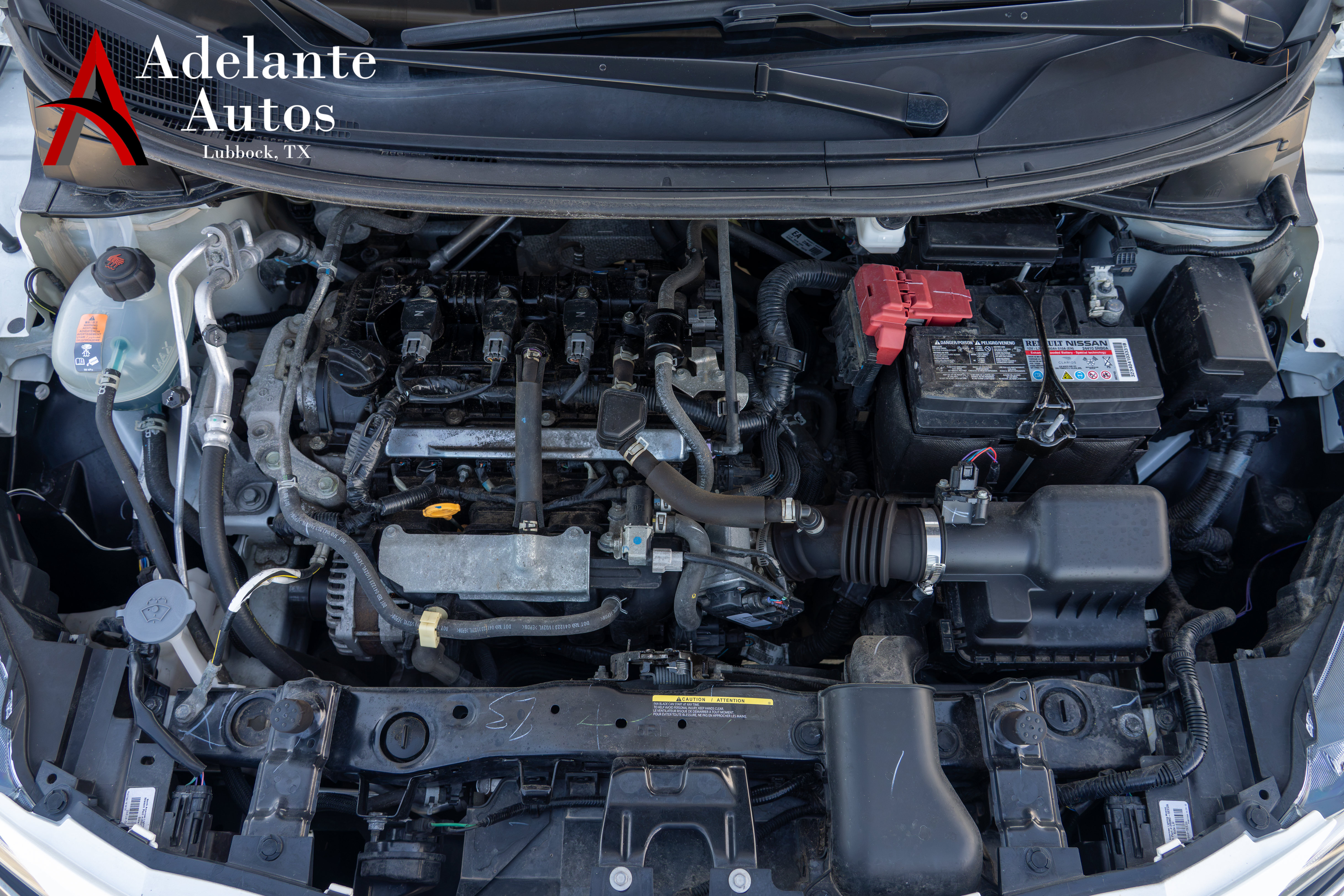 Used 2024 Nissan Versa SR FWD image 5