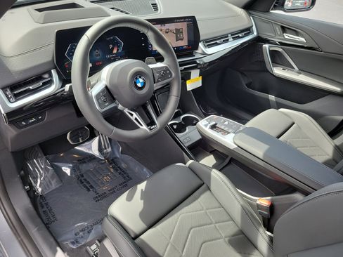 New 2026 BMW X2 xDrive28i w/ Technology Package AWD/4WD image 17