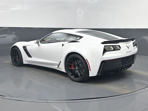 Used 2016 Chevrolet Corvette Z06 w/ 2LZ Preferred Equipment Group image 4