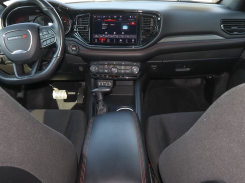 Used 2025 Dodge Durango GT AWD/4WD image 11