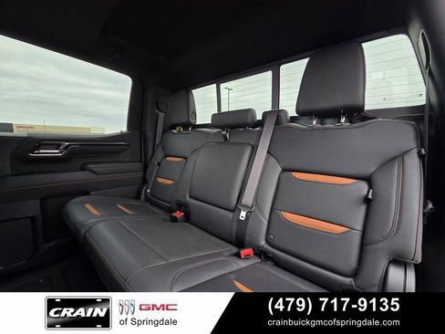 Used 2025 GMC Sierra 1500 AT4 w/ AT4 Premium Package AWD/4WD image 24
